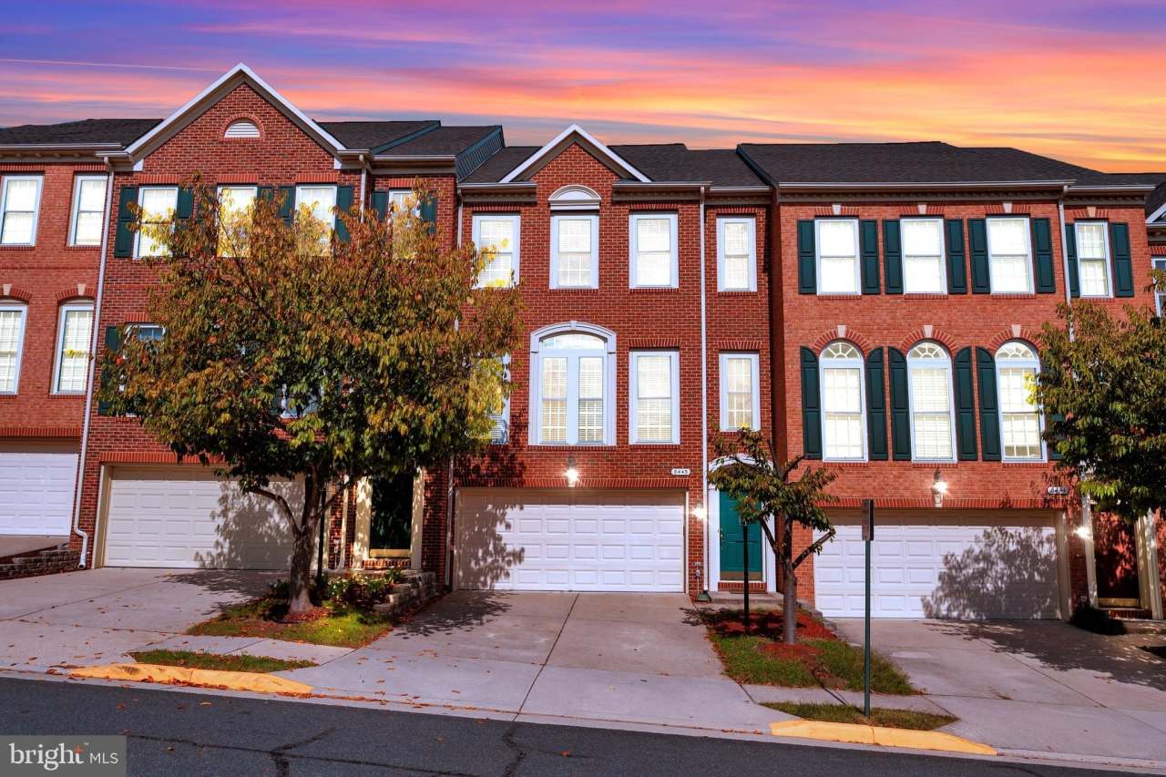 8443 CHAUCER HOUSE COURT