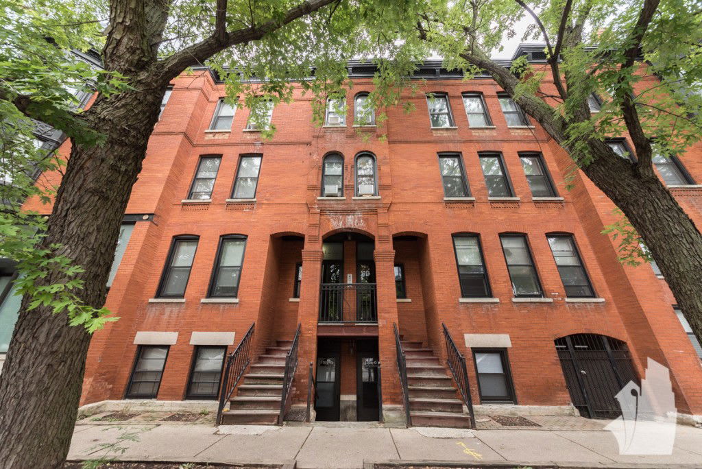 1208 West Wrightwood Avenue