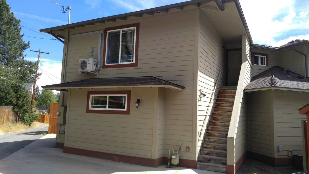 Cute and Modern Studio in Downtown Bend