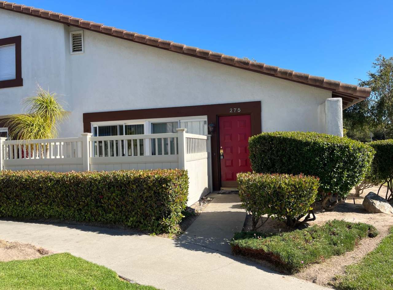 Beautiful Condo in the Village!