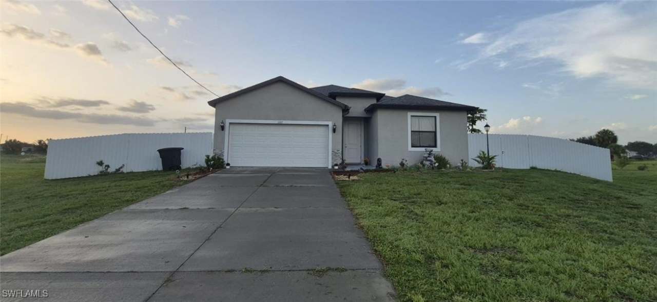 1107 N CAPRI Court