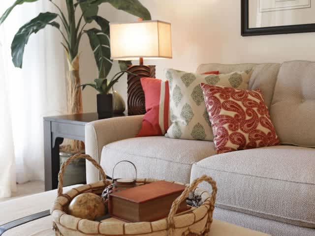 19330 Saticoy St Unit E31