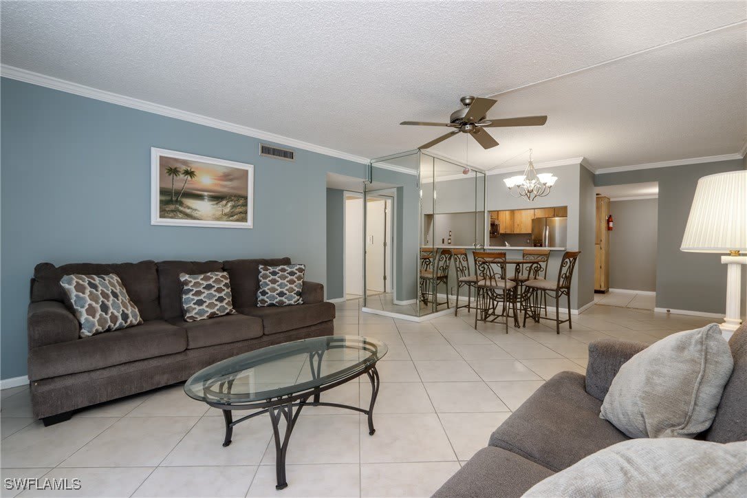 6110 Whiskey Creek Drive unit: 212