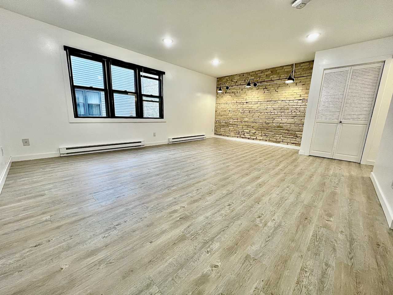 109 West Lincoln Avenue - 2