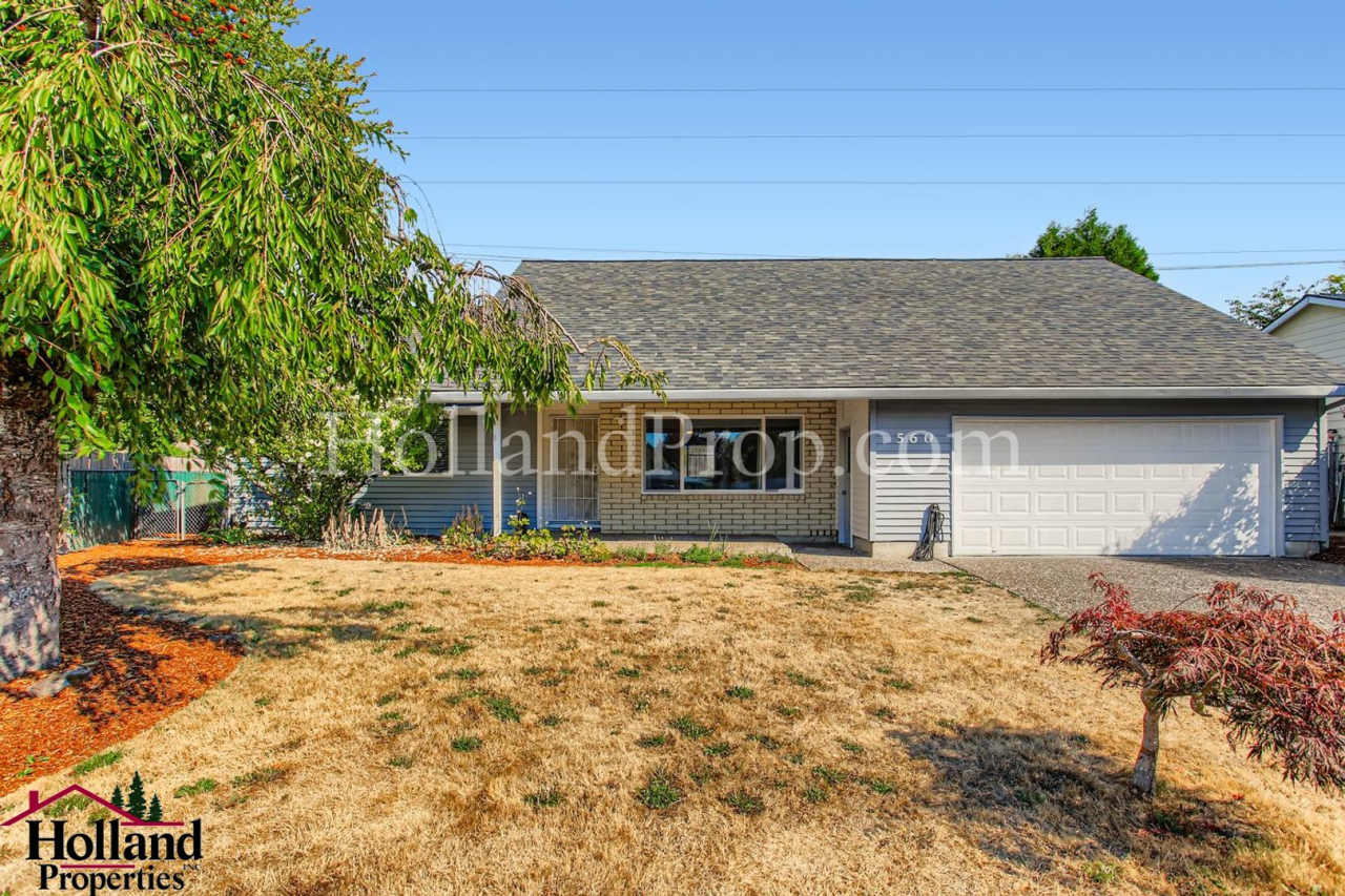 Remodeled 4-Bed with Brand New Appliances  Spacious Yard!