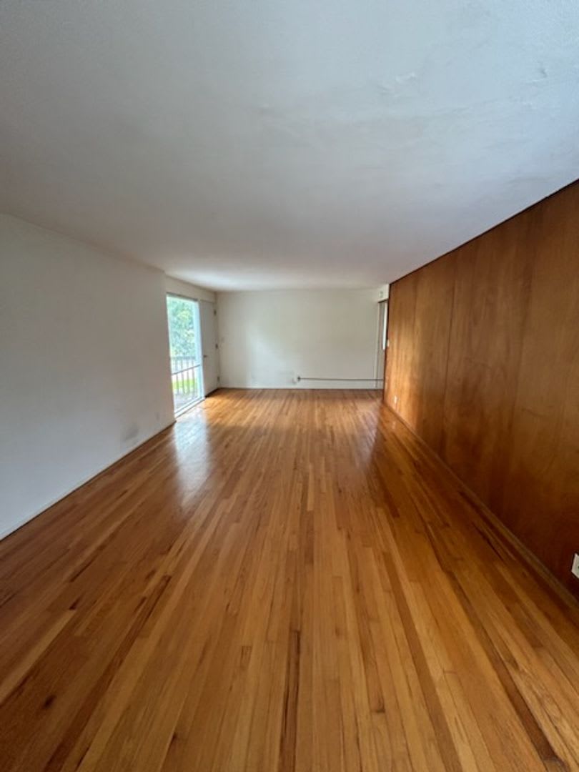 1 bedroom, 1 bathroom Apartment