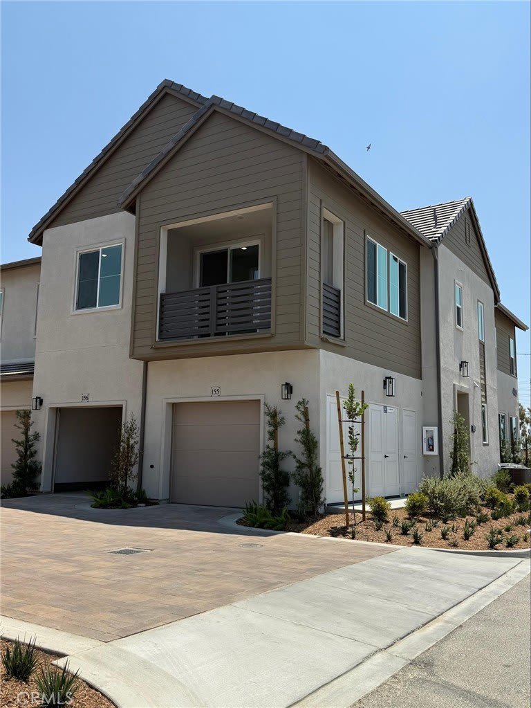 4101 S Wildflax Paseo