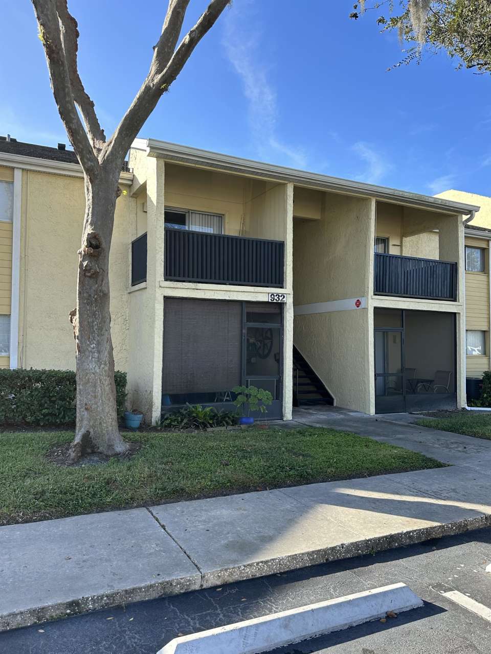 932 Lake Destiny Road - H