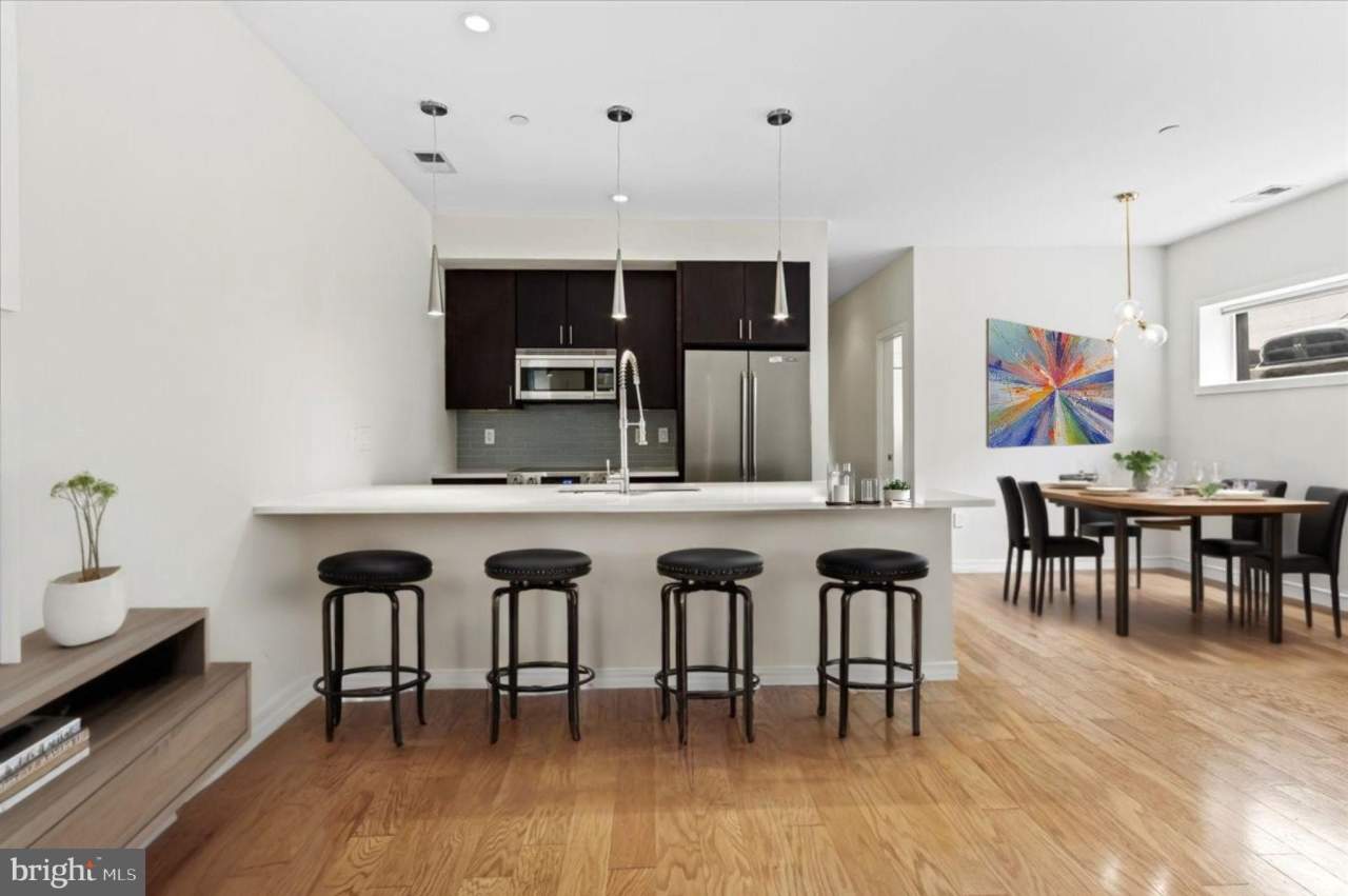 1032 OTIS Street NE unit: G01