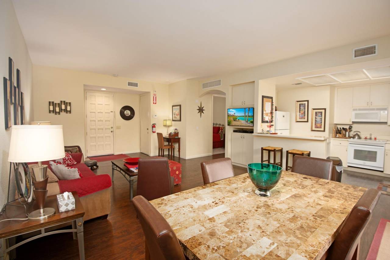 67821 N Portales Drive unit: 251