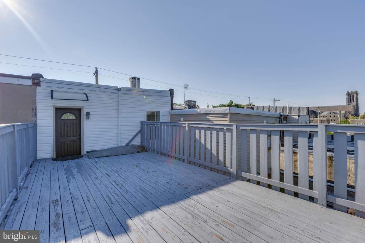 2554 N 8TH Street unit: B