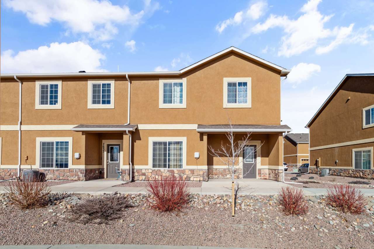 7643 Sand Lake Heights