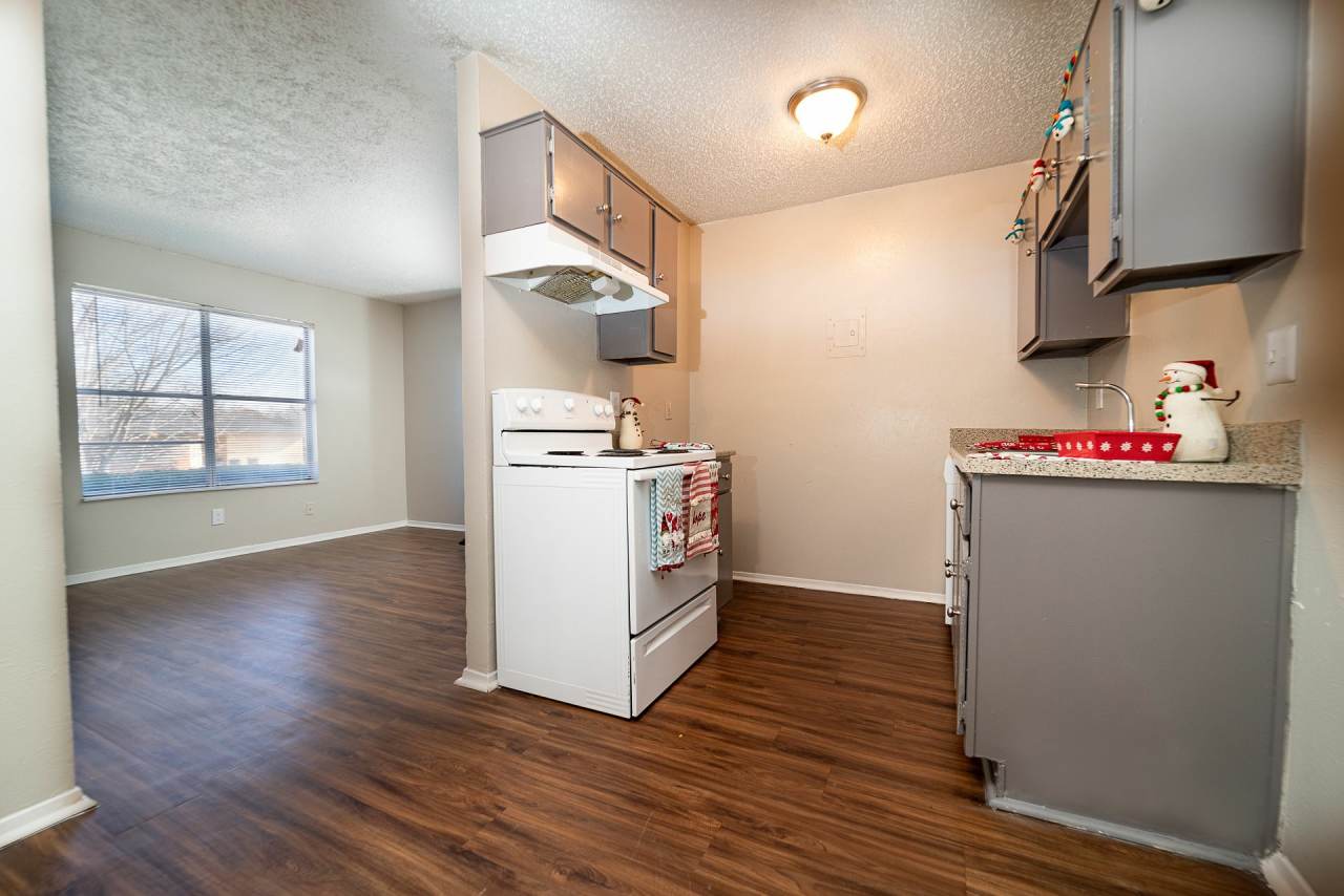 The Finley Apartments Sunny