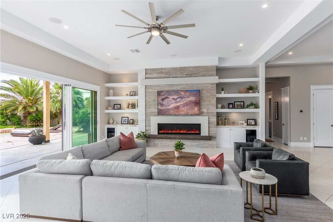 7270 Loma Alta Circle