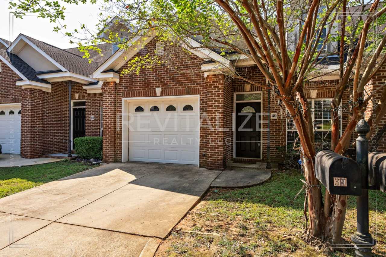 3 Bed 3 Bath Townhome in West Mobile