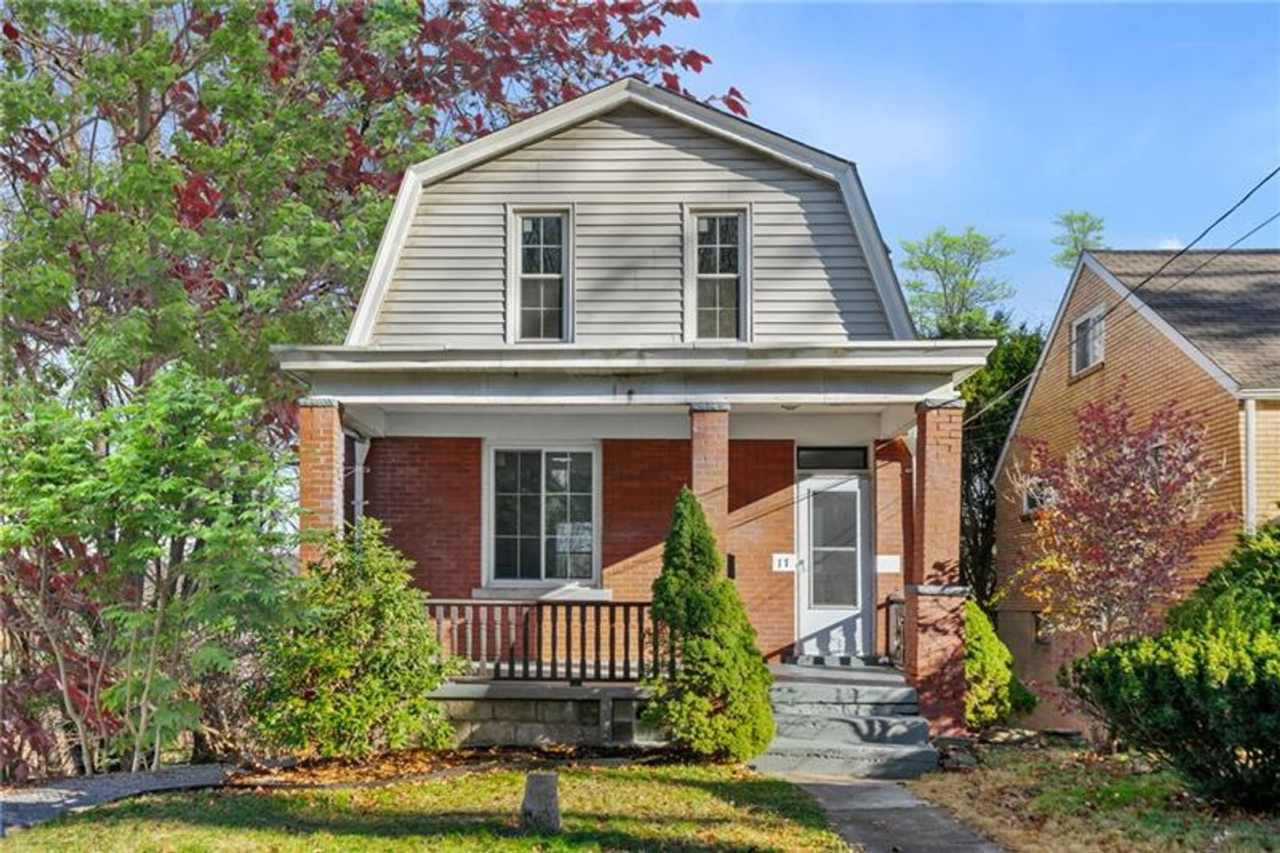 Private Home in Fox Hills