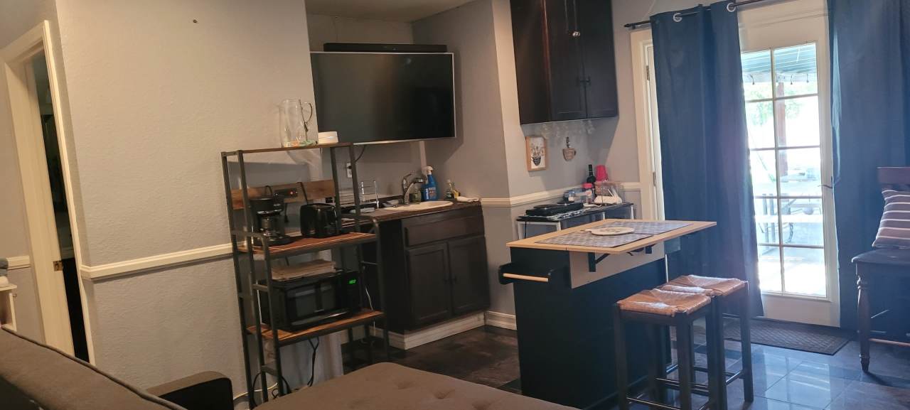 870 East Morgan Street