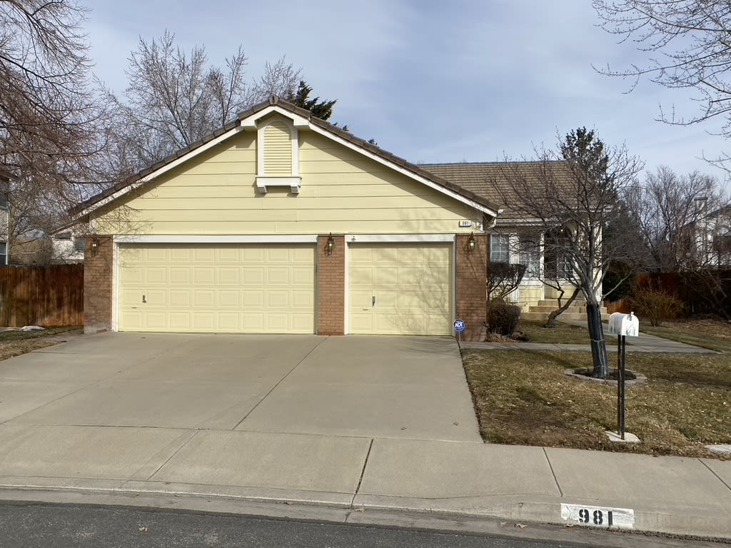 981 Mirror Lake Drive