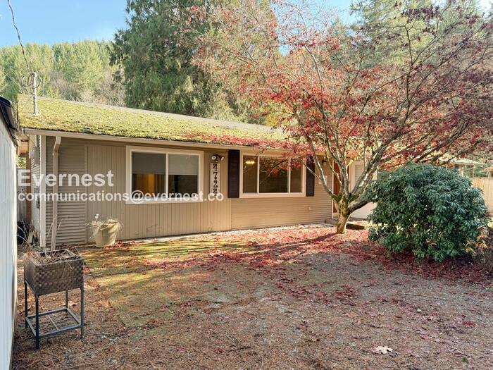 4724 327th Avenue Northeast