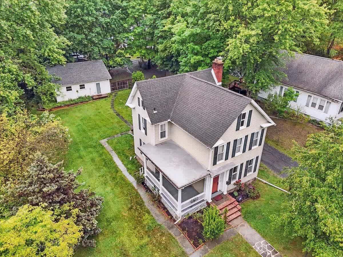 112 East Brown Street