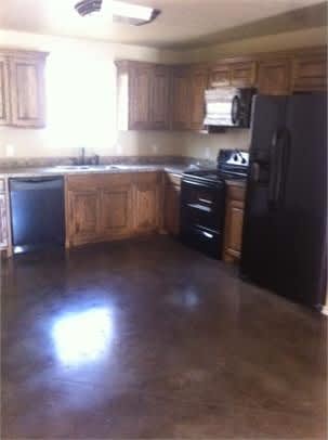 502-A Cleburne-Whitney Rd