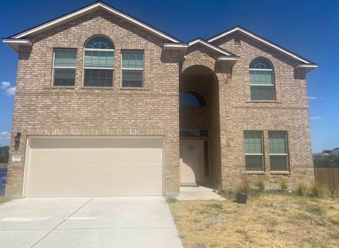 360 Virtual Tour Available