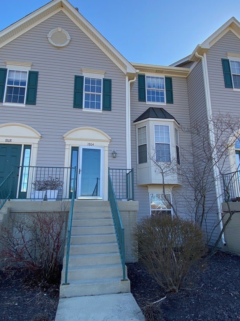 1804 GRANDVIEW Place