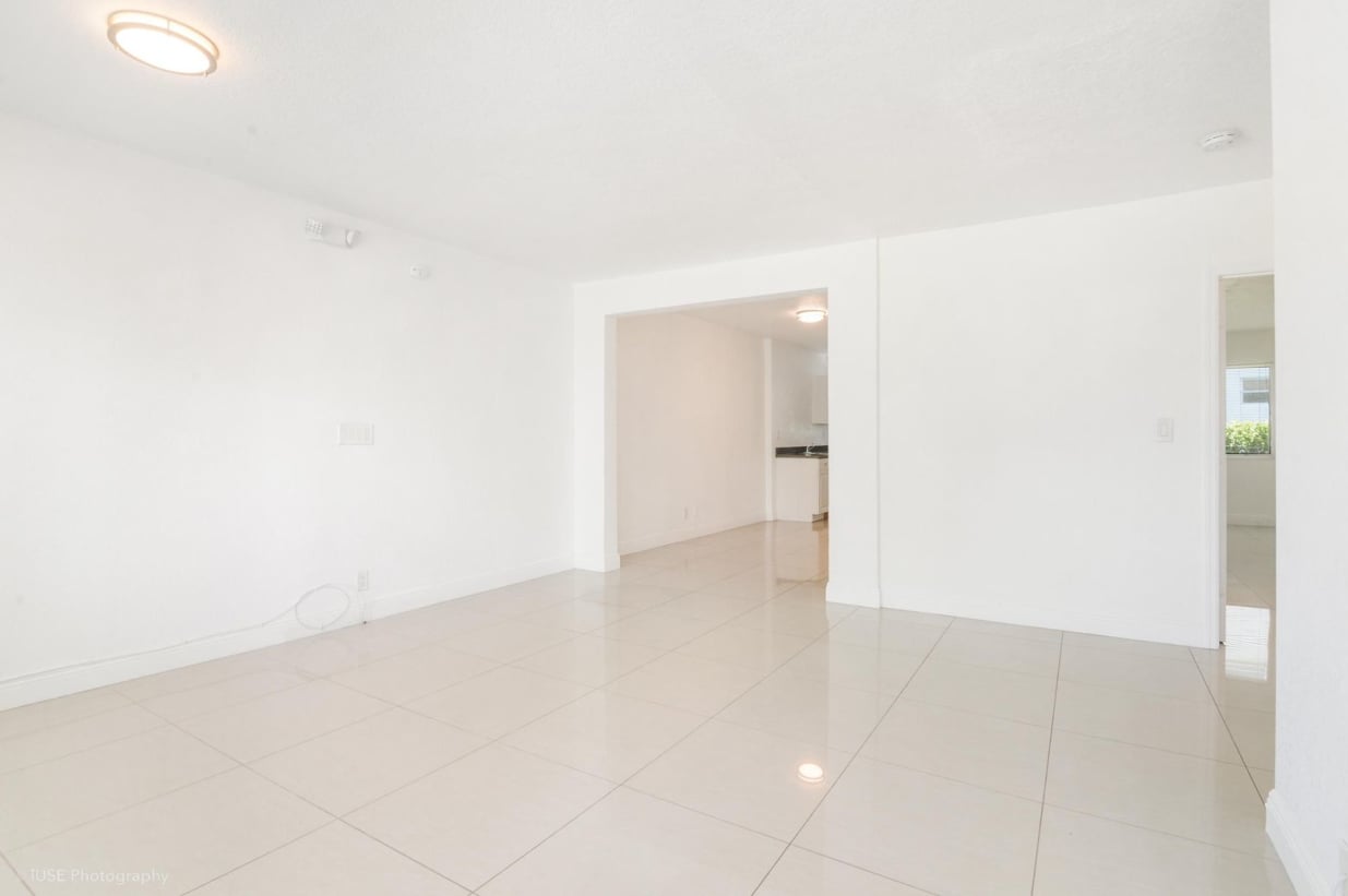 9800 East Bay Harbor Drive