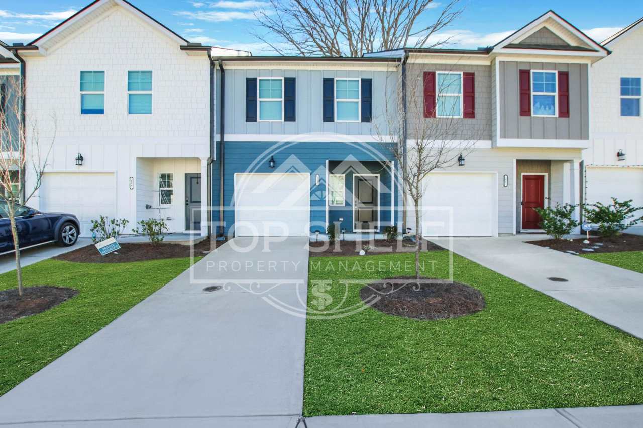 102 Jaxton Street - 1