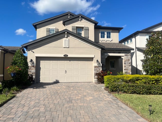 20068 Stone Pine Circle