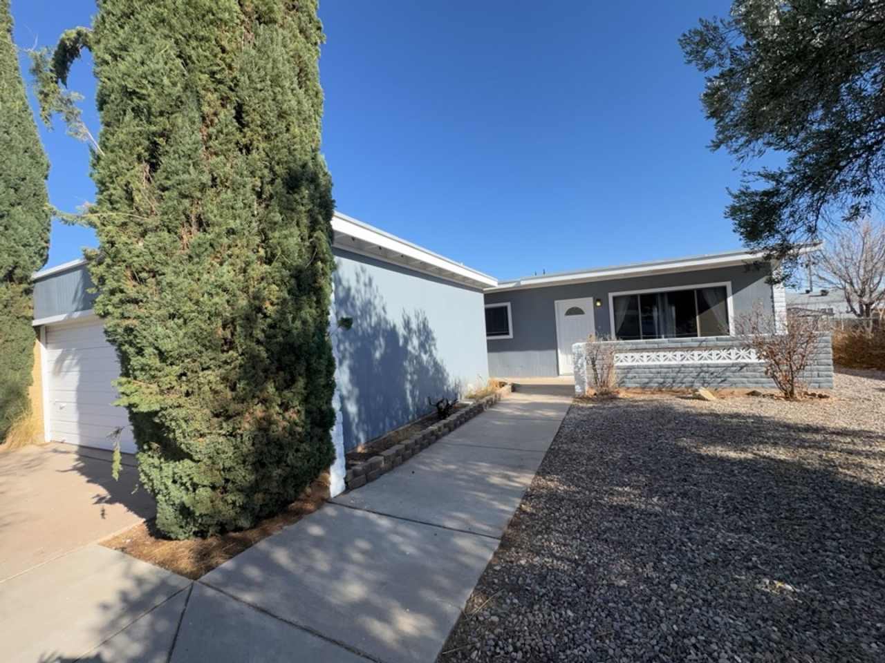 Very Nice 3 Bedroom House