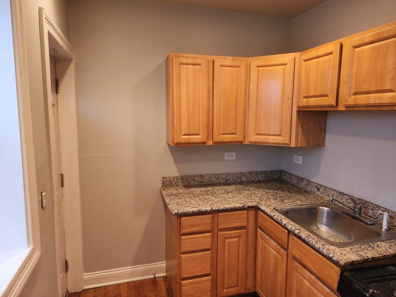 1224 N Cicero - 1 Bed