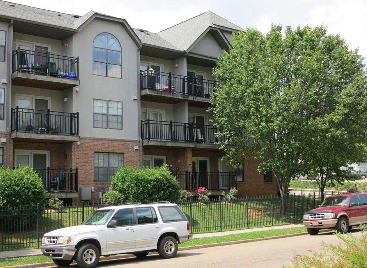 ST. CHRISTOPHER CONDOMINIUMS, UNIT 104