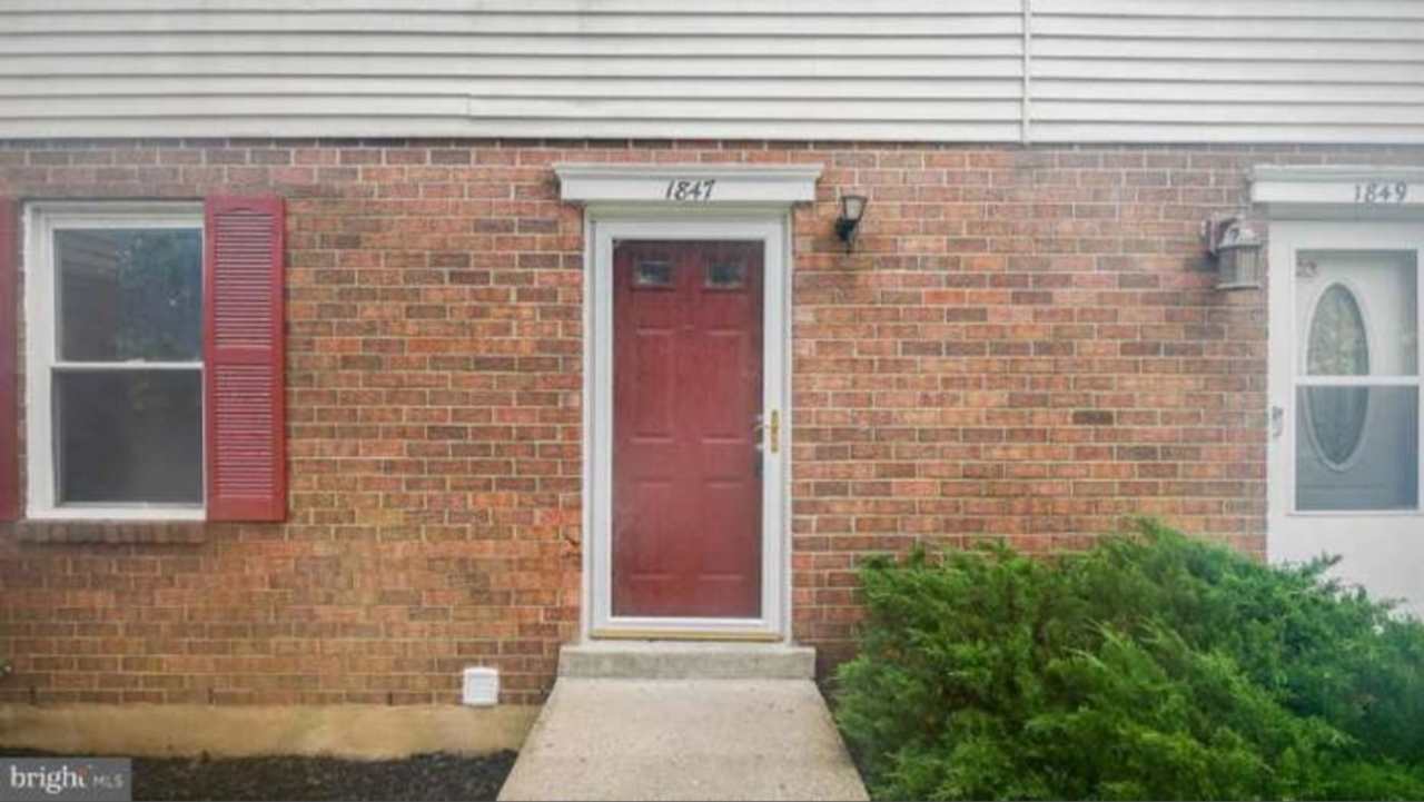 Charming 3BR/2-1/2 Bath Condo in Severn