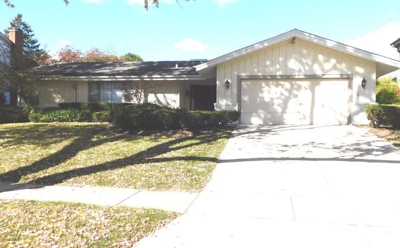 1117 Summit Hills Lane