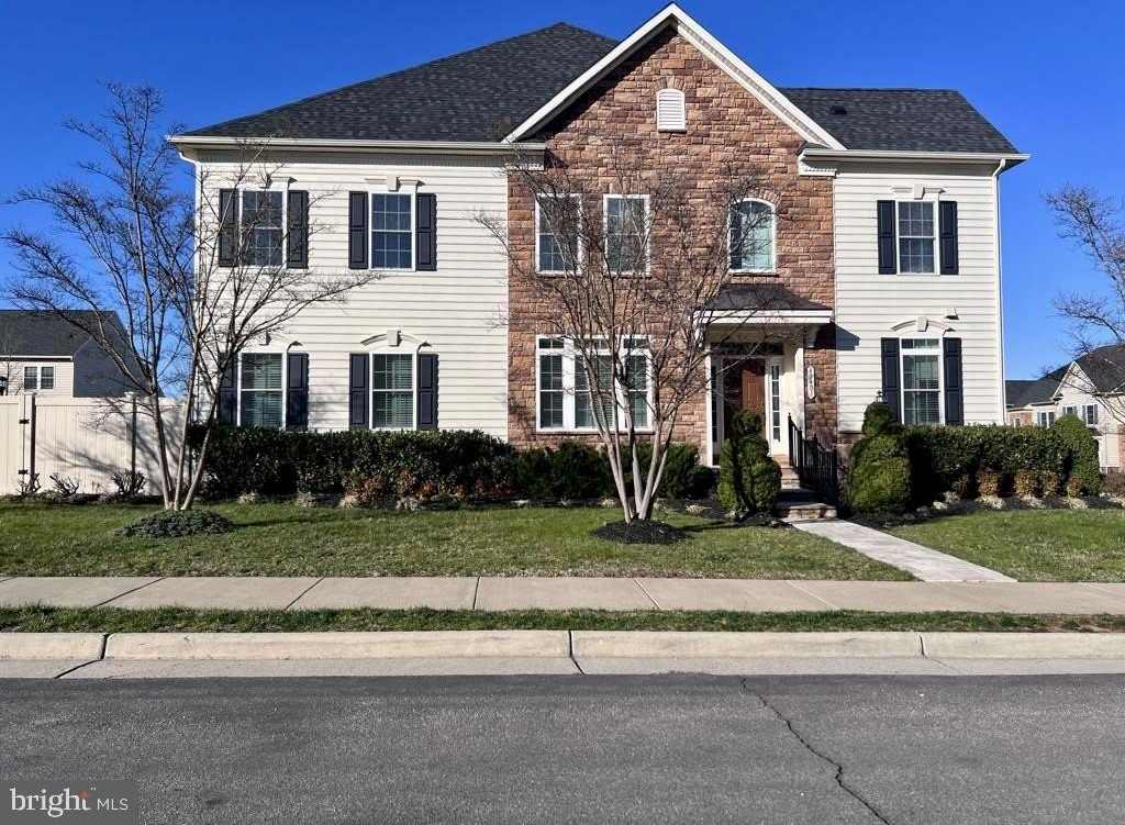 42403 PINE FOREST Drive