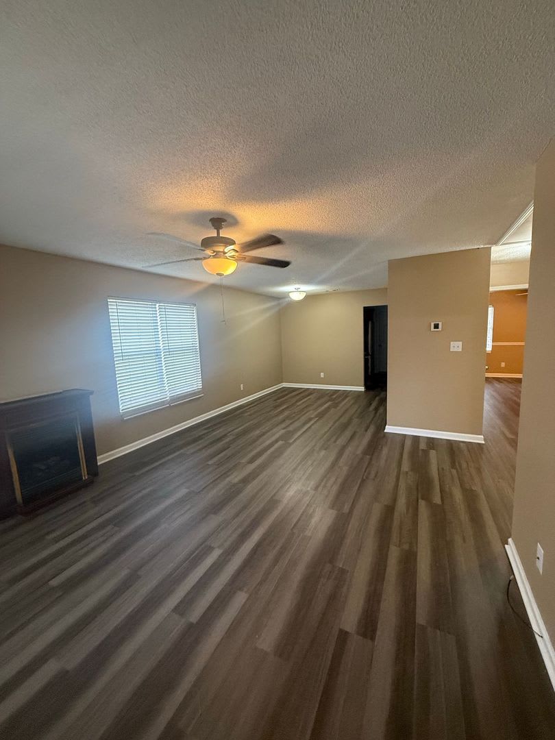 2 Bed 2 Bath Home Near Cherry Park