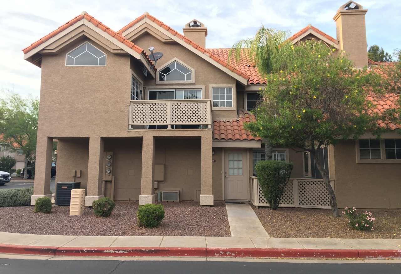 1633 E LAKESIDE Drive unit: 51