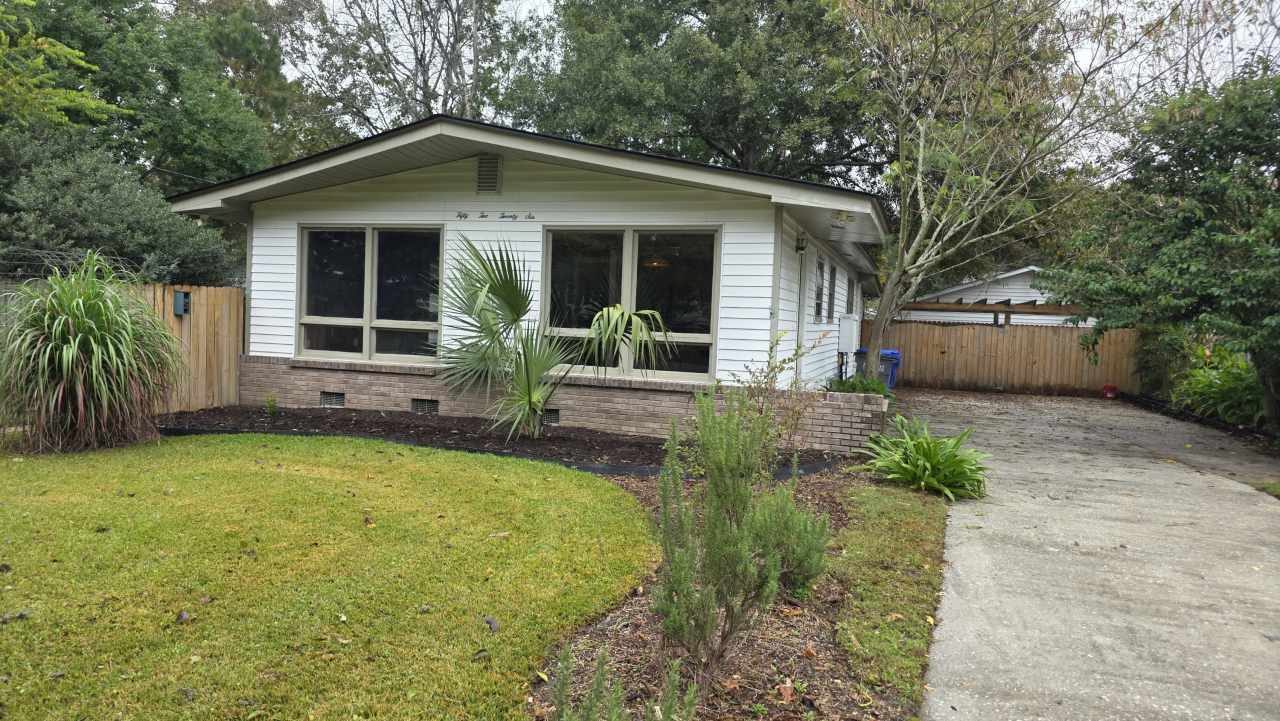 5226 Ashcroft Avenue