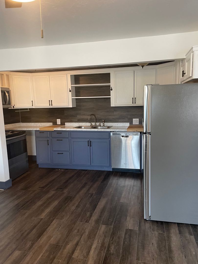 2 bedroom 1 bathroom home