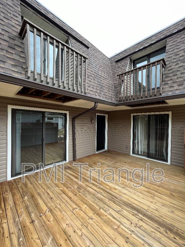 101 Finley Forest Dr