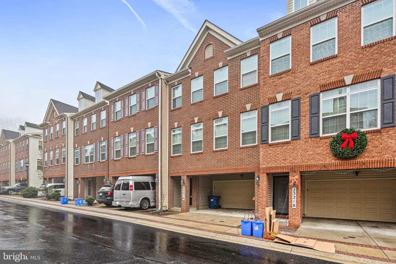 23216 SCHOLL MANOR Way unit: 1327