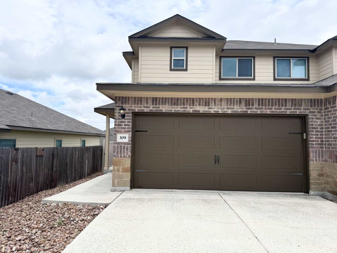 Two Story Townhome in New Braunfels