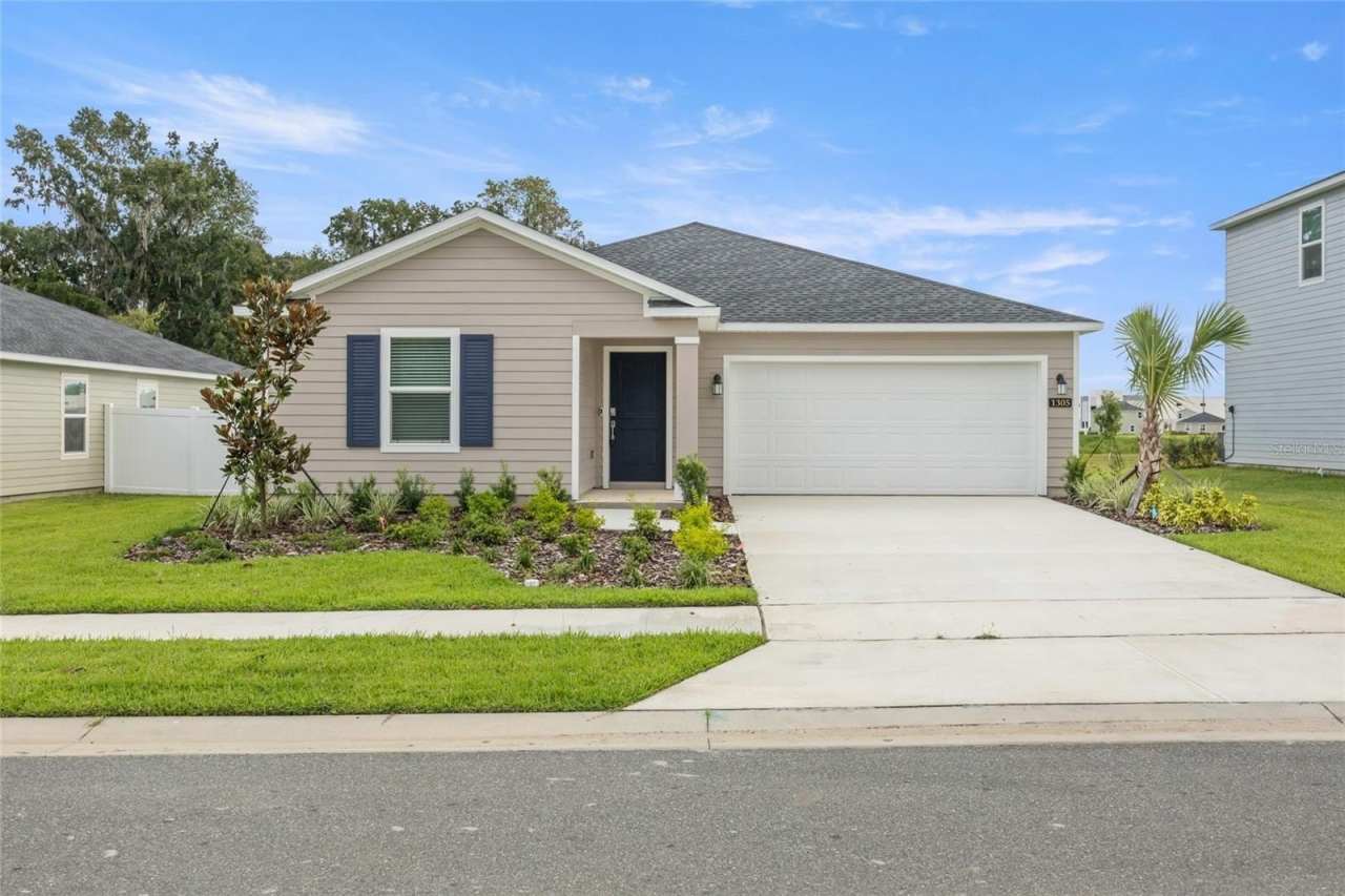 1305 NW 48TH TERRACE