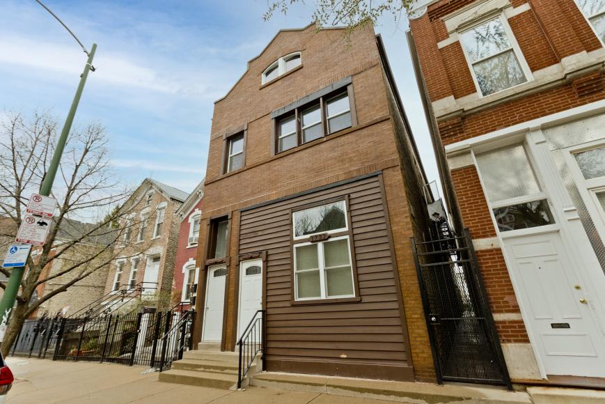 1732 W 17th St CH2
