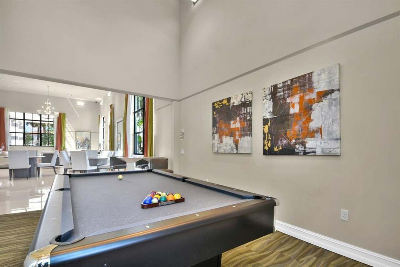 9952 BRICKHILL DR BOCA RATON, FL 33428