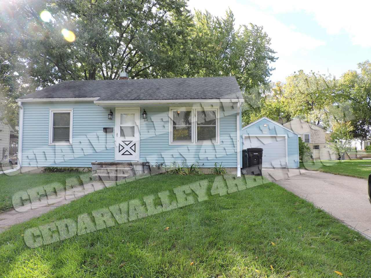 2 bedroom, 1 bath house