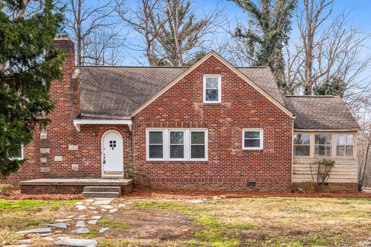 SW, Large Brick Two Bedroom PLUS Two Sun-Rooms, Hardwoods, LR  Separate DR, Fire Place!