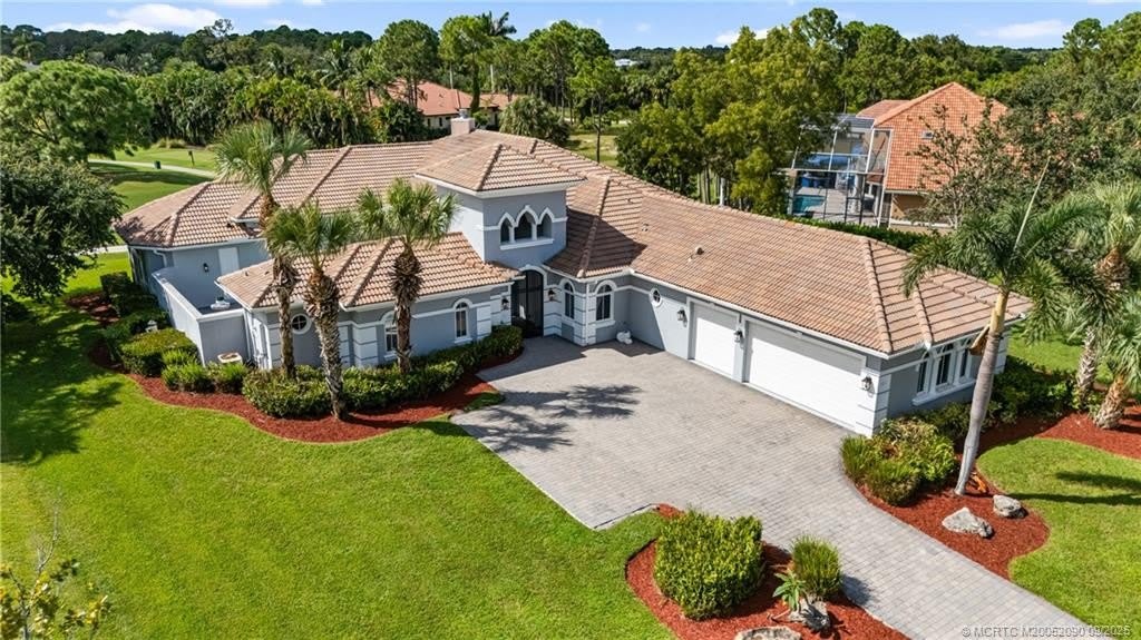 872 SW Squire Johns Lane N unit: A