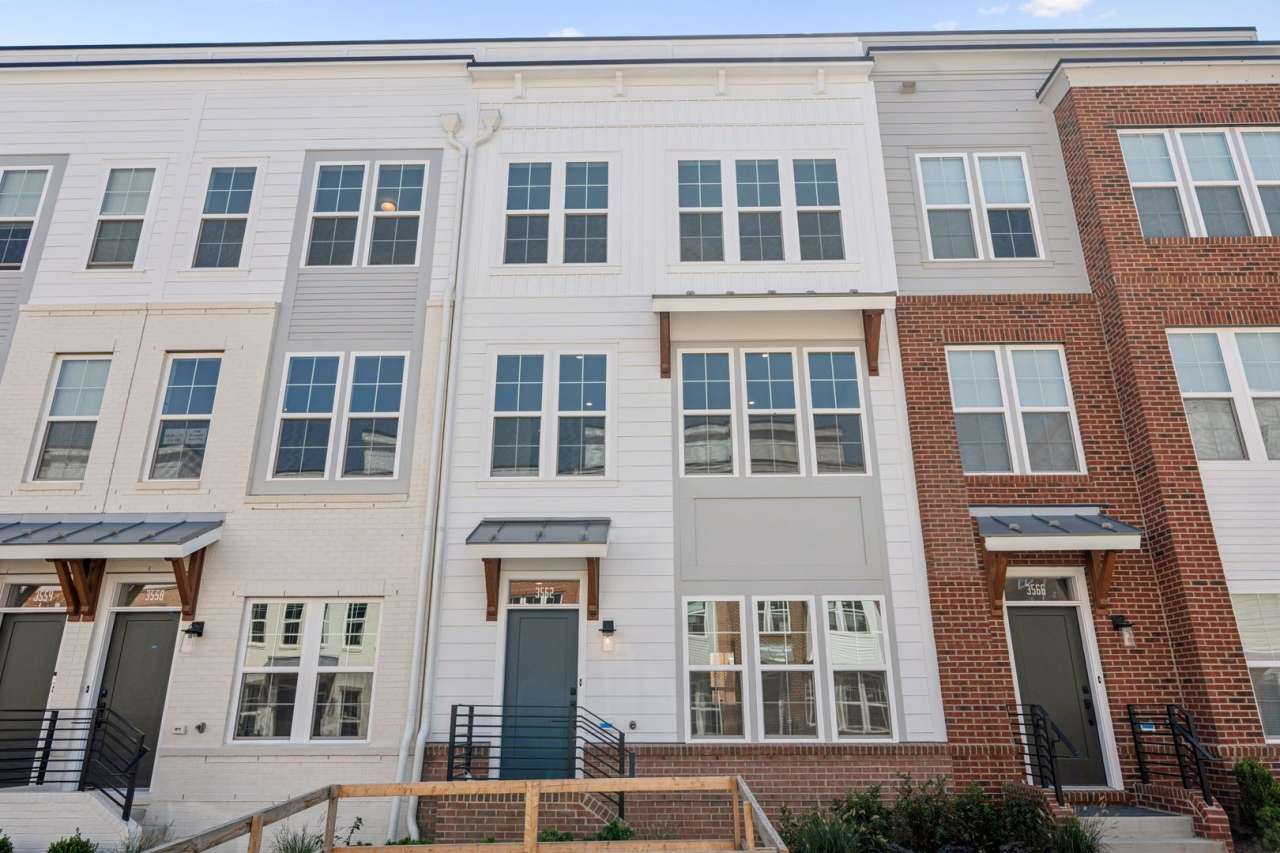 Brand New 4 Bedroom, 3.5 Bath Townhome in King Farm!